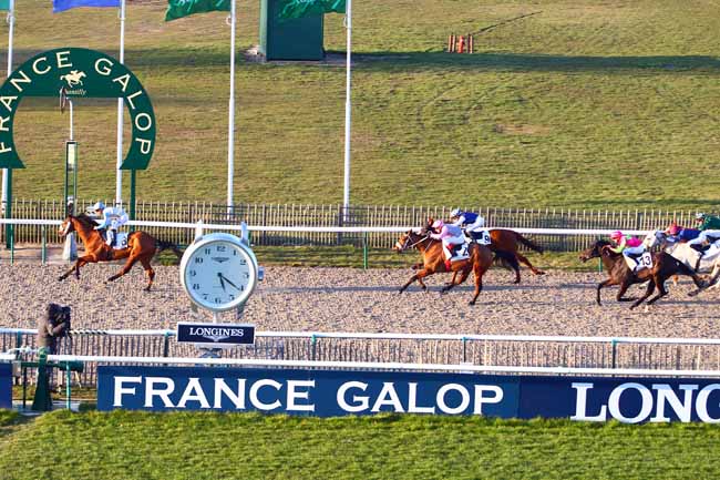 Photo d'arrivée de la course pmu PRIX DE LA ROUTE DU BLANC FOSSE à CHANTILLY le Vendredi 23 février 2018