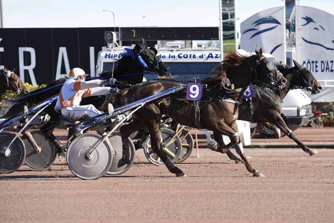 Photo d'arrivée de la course pmu PRIX DE SALERNES à CAGNES-SUR-MER le Vendredi 2 mars 2018