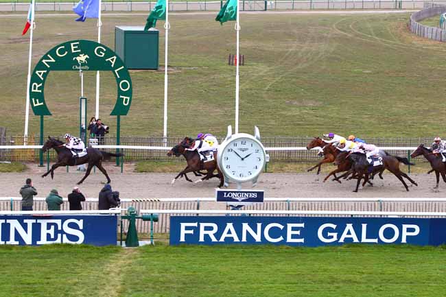Photo d'arrivée de la course pmu PRIX DU CENTRE D'ENTRAINEMENT à CHANTILLY le Vendredi 9 mars 2018