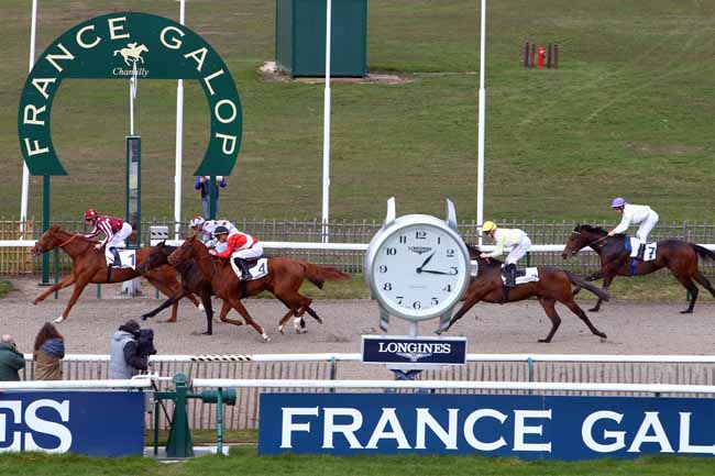 Photo d'arrivée de la course pmu PRIX TANDEM à CHANTILLY le Mardi 13 mars 2018