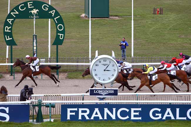 Photo d'arrivée de la course pmu PRIX MOLTON à CHANTILLY le Mardi 13 mars 2018