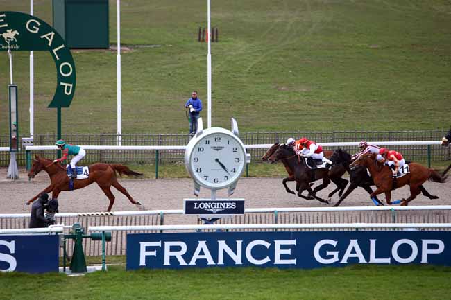 Photo d'arrivée de la course pmu PRIX JANUS à CHANTILLY le Mardi 13 mars 2018