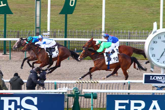 Photo d'arrivée de la course pmu PRIX BUCKSKIN à CHANTILLY le Mardi 20 mars 2018