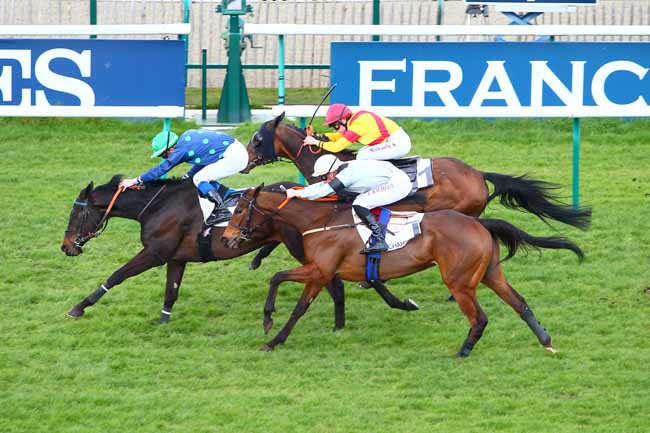 Photo d'arrivée de la course pmu PRIX DE L'INSTITUT DE FRANCE à CHANTILLY le Samedi 31 mars 2018