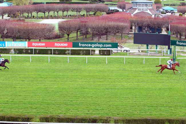 Photo d'arrivée de la course pmu PRIX AMOUR DRAKE à SAINT-CLOUD le Lundi 2 avril 2018