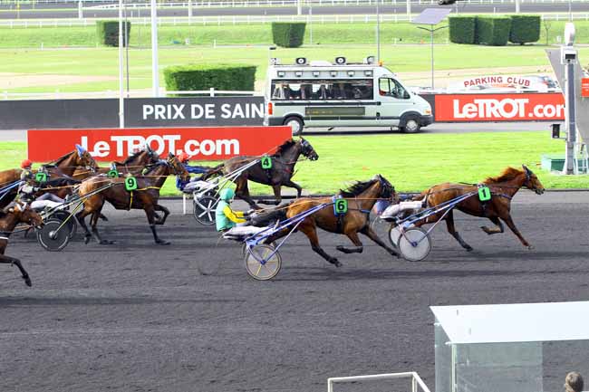 Photo d'arrivée de la course pmu PRIX DE SAINTES à PARIS-VINCENNES le Samedi 7 avril 2018