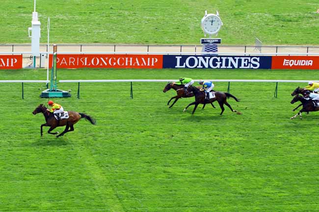Photo d'arrivée de la course pmu PRIX DU CHATEAU D'EAU à LONGCHAMP le Mercredi 11 avril 2018
