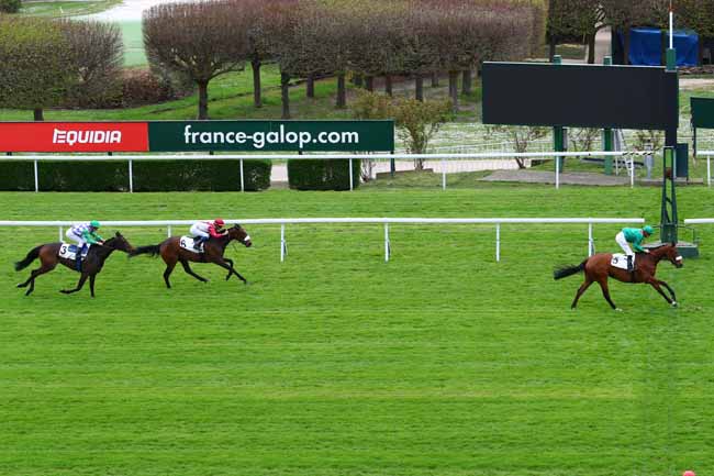 Photo d'arrivée de la course pmu PRIX LA TROIENNE à SAINT-CLOUD le Samedi 14 avril 2018