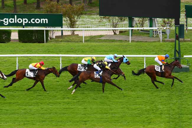 Photo d'arrivée de la course pmu PRIX DE CHAUMONT-EN-VEXIN à SAINT-CLOUD le Samedi 14 avril 2018