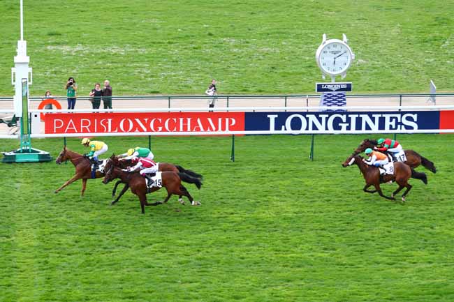 Photo d'arrivée de la course pmu PRIX DU PAVILLON DAUPHINE à LONGCHAMP le Dimanche 15 avril 2018