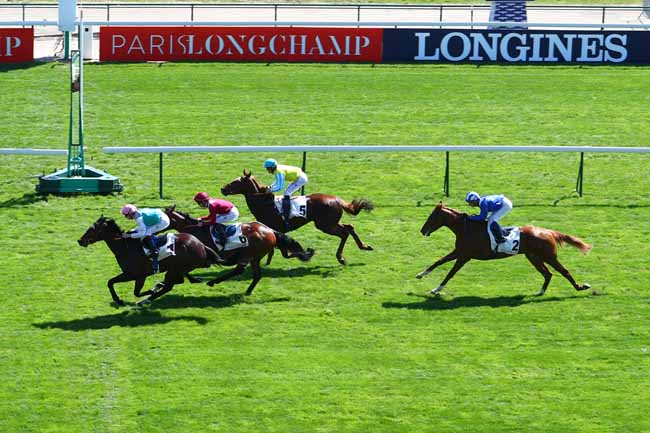 Photo d'arrivée de la course pmu PRIX DU MONT-CENIS à LONGCHAMP le Jeudi 19 avril 2018