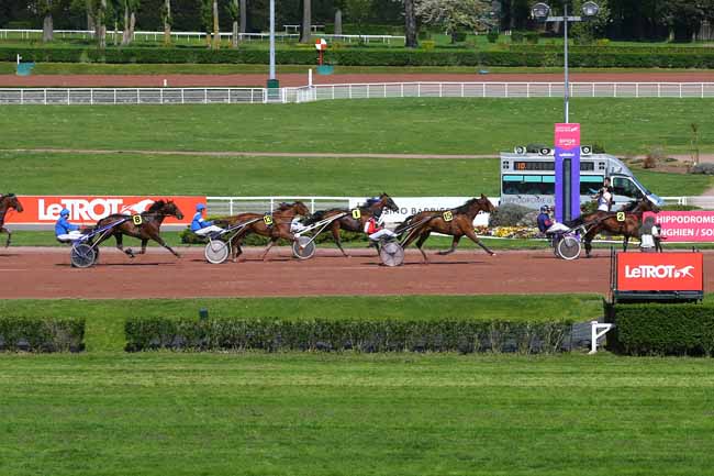 Photo d'arrivée de la course pmu PRIX DE LA PORTE D'AUTEUIL à ENGHIEN le Samedi 21 avril 2018