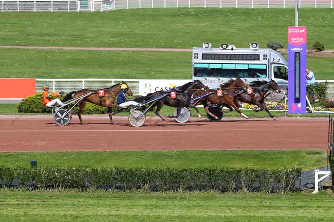 Photo d'arrivée de la course pmu PRIX DE L'ATLANTIQUE - CASINO BARRIERE à ENGHIEN le Samedi 21 avril 2018