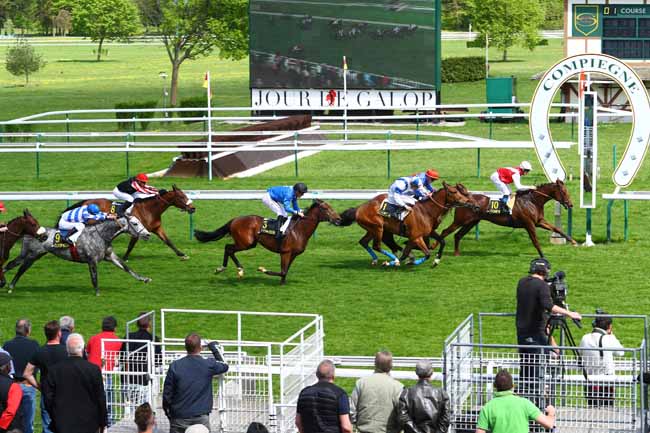 Photo d'arrivée de la course pmu PRIX DE L'OISE à COMPIEGNE le Lundi 23 avril 2018