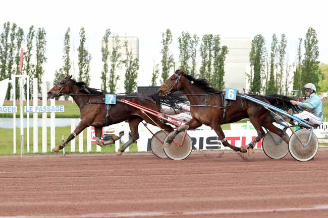 Photo d'arrivée de la course pmu PRIX DU CONSEIL DEPARTEMENTAL DE LOT-ET-GARONNE à AGEN LE PASSAGE le Mercredi 25 avril 2018