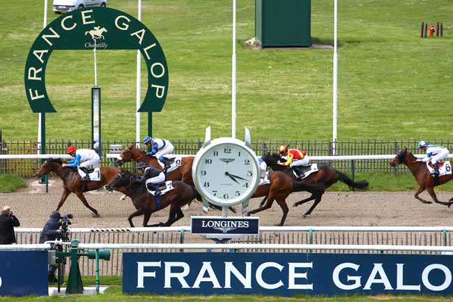 Photo d'arrivée de la course pmu PRIX DE GATELIERE à CHANTILLY le Mercredi 2 mai 2018