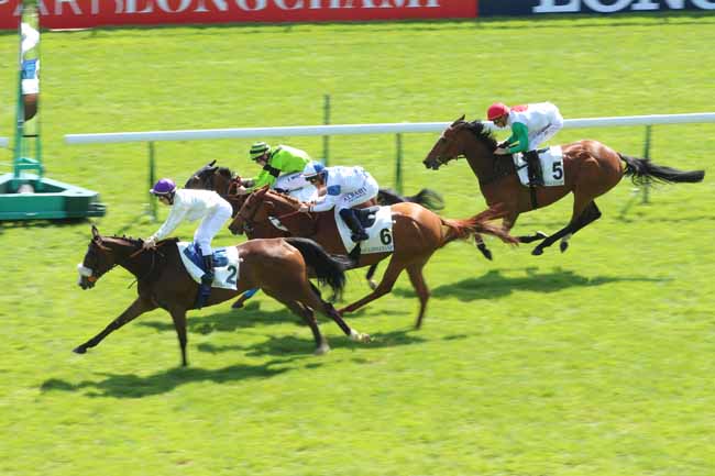 Photo d'arrivée de la course pmu PRIX DES FAUSSES REPOSES à LONGCHAMP le Jeudi 3 mai 2018