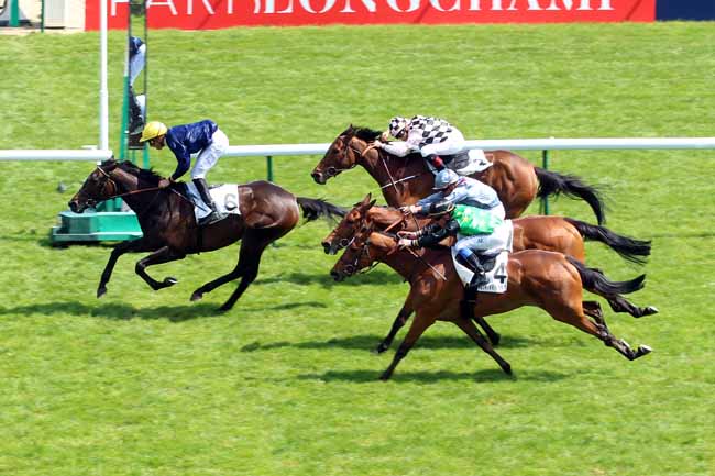 Photo d'arrivée de la course pmu PRIX DE SEVRES à LONGCHAMP le Jeudi 3 mai 2018