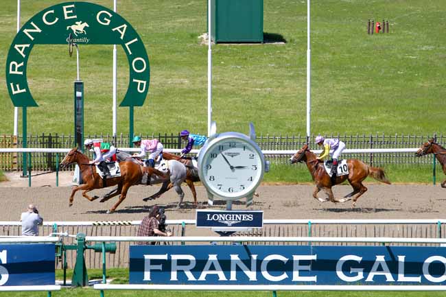 Photo d'arrivée de la course pmu PRIX DE LA ROUTE DE COMMELLES à CHANTILLY le Lundi 7 mai 2018