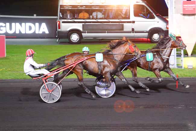 Photo d'arrivée de la course pmu PRIX BURGUNDIA à PARIS-VINCENNES le Vendredi 11 mai 2018