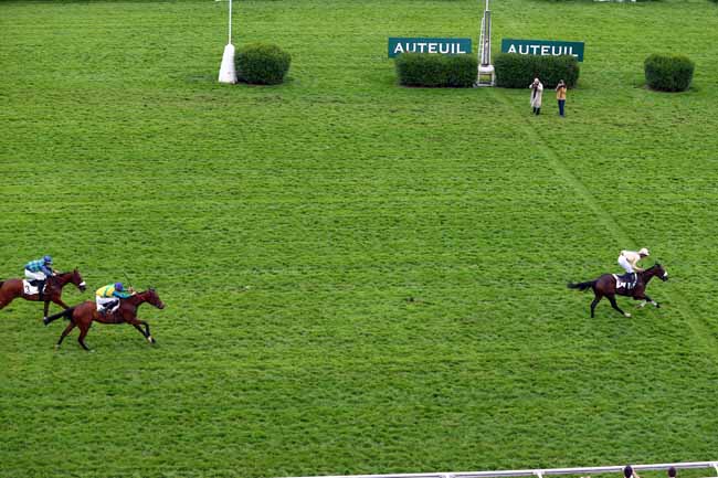 Photo d'arrivée de la course pmu PRIX DE LA VANOISE à AUTEUIL le Samedi 12 mai 2018