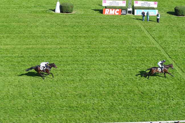 Photo d'arrivée de la course pmu PRIX PRETENTAINE à AUTEUIL le Samedi 19 mai 2018