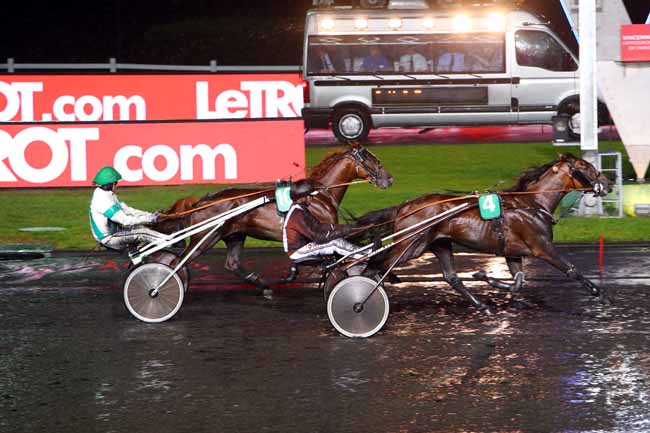 Photo d'arrivée de la course pmu PRIX CHALDAEA à PARIS-VINCENNES le Vendredi 25 mai 2018