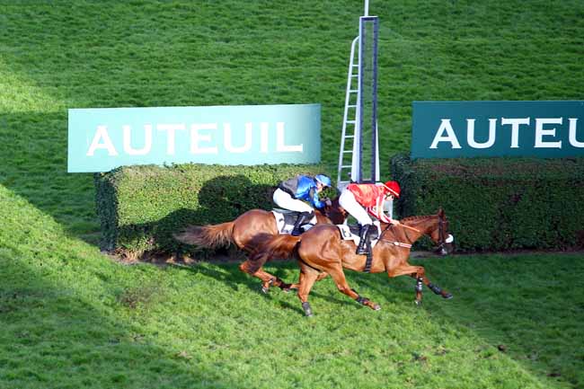 Photo d'arrivée de la course pmu PRIX ARISTOTE à AUTEUIL le Samedi 26 mai 2018