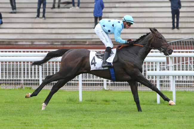 Photo d'arrivée de la course pmu PRIX DE LA CENSIERE à MAISONS-LAFFITTE le Lundi 11 juin 2018