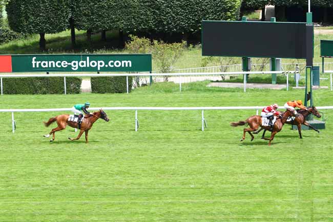 Photo d'arrivée de la course pmu PRIX ALLEE D'AMOUR à SAINT-CLOUD le Vendredi 15 juin 2018