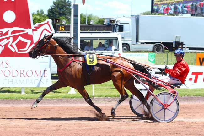Photo d'arrivée de la course pmu GRAND NATIONAL DU TROT-PARIS-TURF - GRAND PRIX DE LA VILLE DE REIMS à REIMS le Mercredi 20 juin 2018