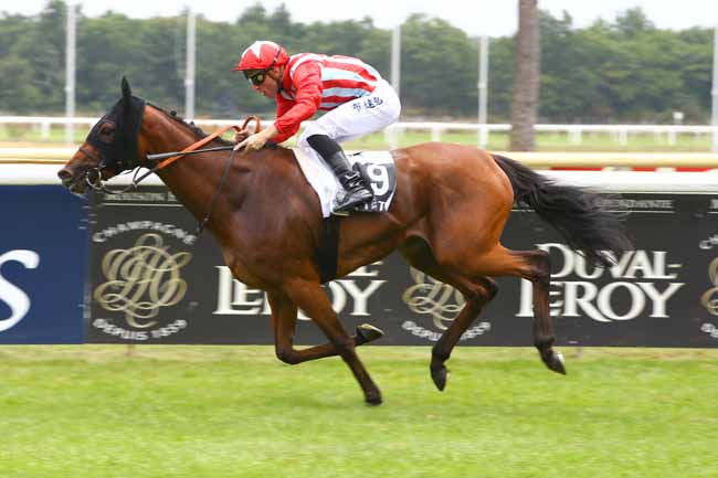 Photo d'arrivée de la course pmu PRIX LA SORELLINA - TATTERSALLS à LA TESTE DE BUCH le Jeudi 21 juin 2018