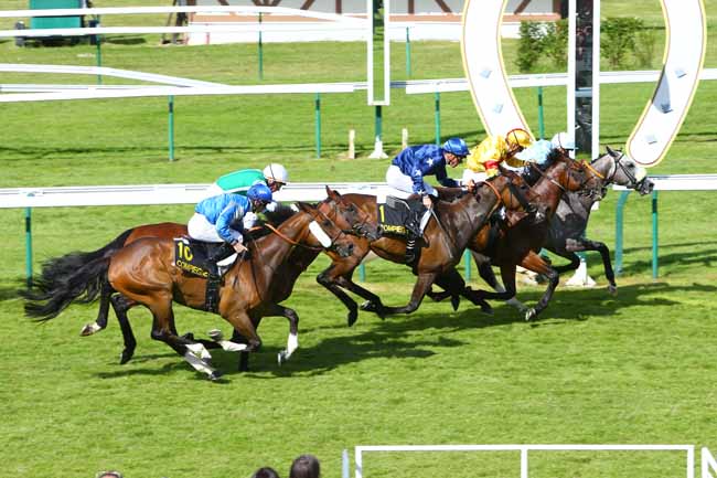 Photo d'arrivée de la course pmu PRIX BAR PMU LE 421 A COMPIEGNE à COMPIEGNE le Samedi 23 juin 2018