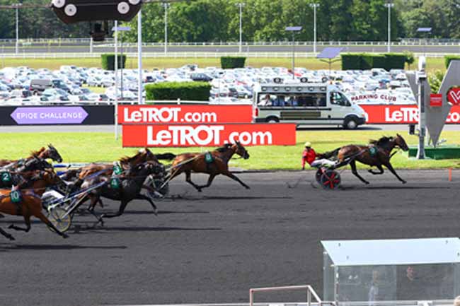 Photo d'arrivée de la course pmu PRIX RENE BALLIERE à PARIS-VINCENNES le Dimanche 24 juin 2018