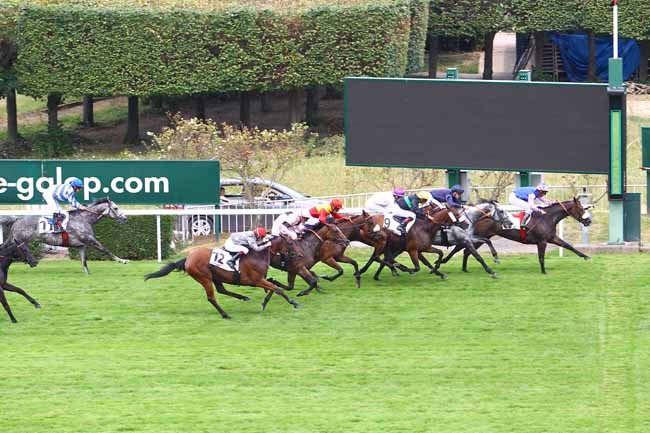 Photo d'arrivée de la course pmu PRIX D'AUXERRE à SAINT-CLOUD le Dimanche 1 juillet 2018
