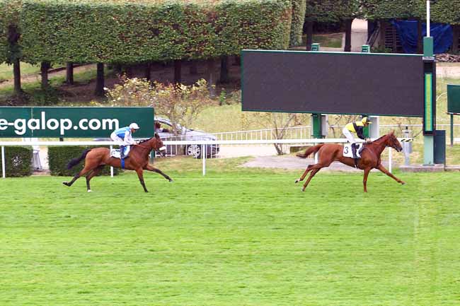 Photo d'arrivée de la course pmu PRIX DE MALLERET à SAINT-CLOUD le Dimanche 1 juillet 2018