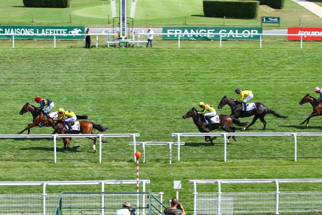 Photo d'arrivée de la course pmu PRIX DE FRANCONVILLE à MAISONS-LAFFITTE le Vendredi 6 juillet 2018