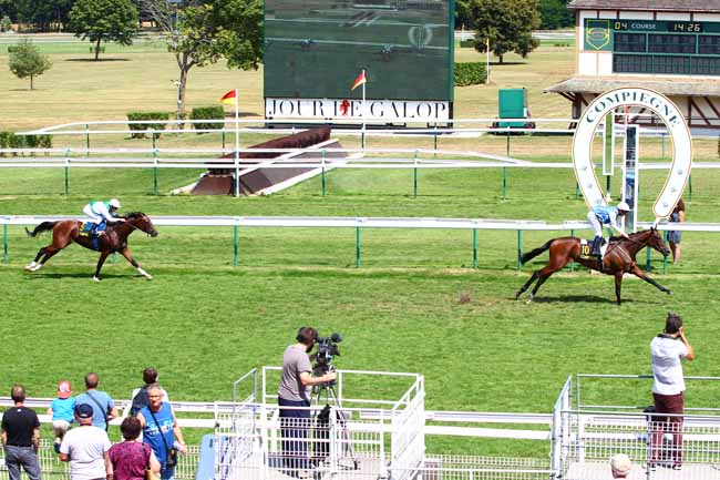 Photo d'arrivée de la course pmu PRIX DE FRANCIERES à COMPIEGNE le Mardi 24 juillet 2018