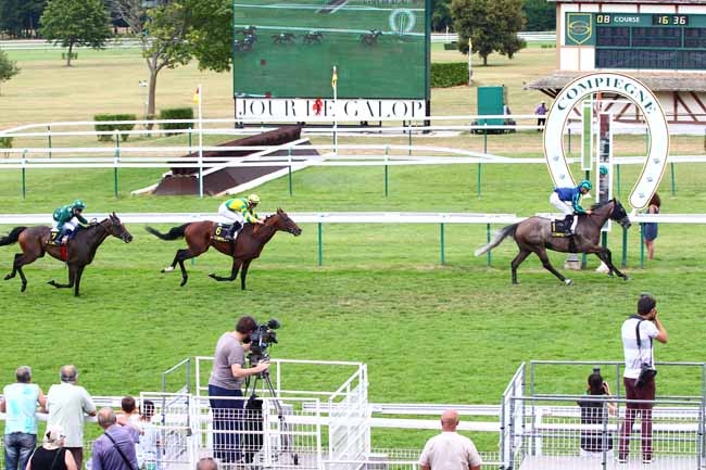 Photo d'arrivée de la course pmu PRIX DES BEAUX MONTS à COMPIEGNE le Mardi 24 juillet 2018