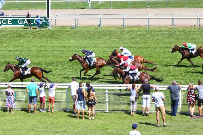 Photo d'arrivée de la course pmu PRIX D'ENGLESQUEVILLE à DEAUVILLE le Vendredi 3 août 2018