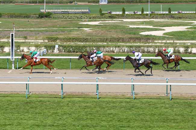 Photo d'arrivée de la course pmu PRIX DE BRETONCELLES à DEAUVILLE le Vendredi 3 août 2018