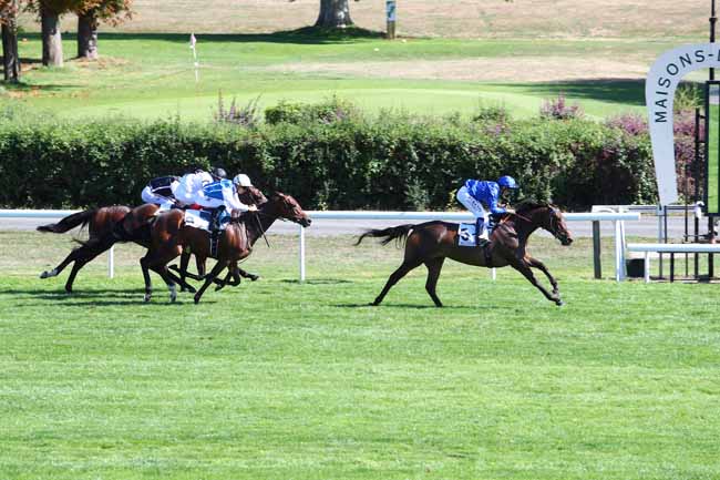 Photo d'arrivée de la course pmu PRIX JOUBERT à MAISONS-LAFFITTE le Vendredi 7 septembre 2018