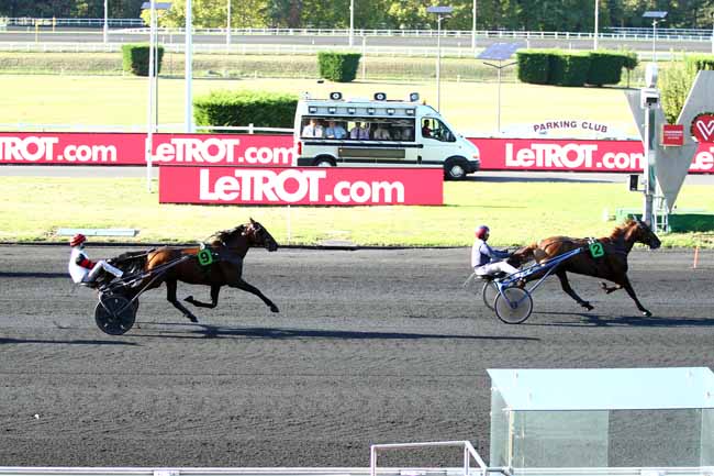 Photo d'arrivée de la course pmu PRIX DE NUEIL-SUR-LAYON à PARIS-VINCENNES le Samedi 8 septembre 2018