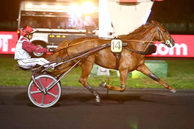 Photo d'arrivée de la course pmu PRIX GALATHEA à PARIS-VINCENNES le Vendredi 14 septembre 2018