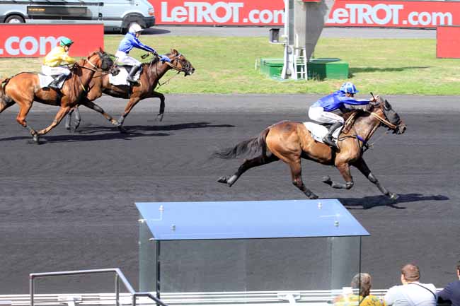 Photo d'arrivée de la course pmu PRIX ALFRED LEFEVRE à PARIS-VINCENNES le Samedi 15 septembre 2018