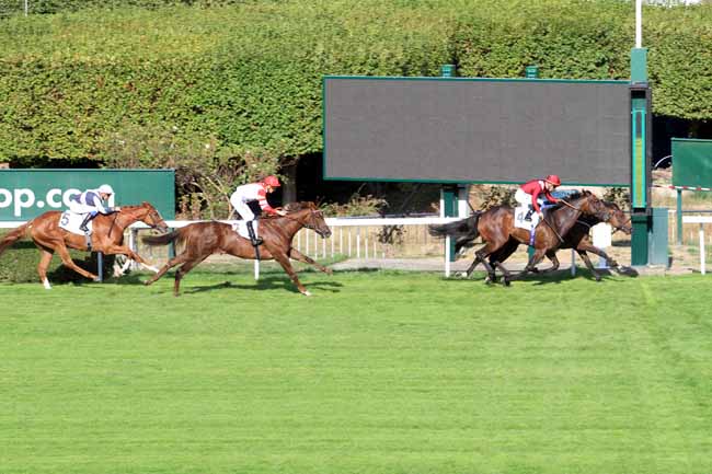 Photo d'arrivée de la course pmu PRIX CORONATION à SAINT-CLOUD le Mercredi 19 septembre 2018