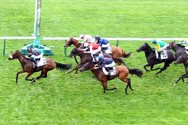 Photo d'arrivée de la course pmu PRIX DE SAINT-NICOLAS à LONGCHAMP le Samedi 22 septembre 2018