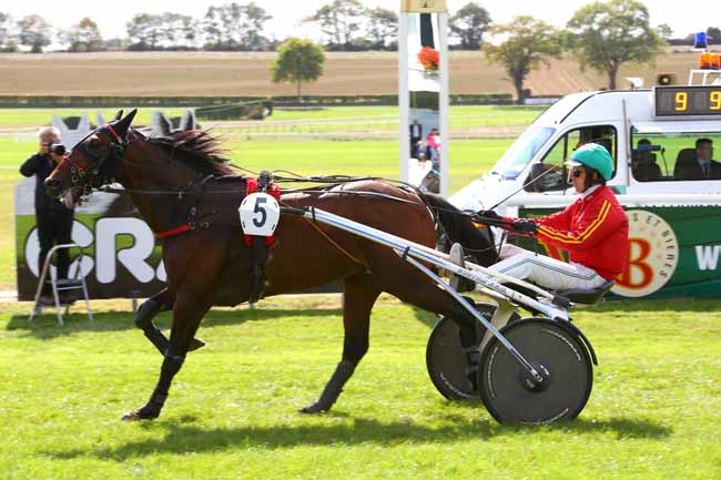 Photo d'arrivée de la course pmu PRIX EQUIDIA à CRAON le Lundi 24 septembre 2018