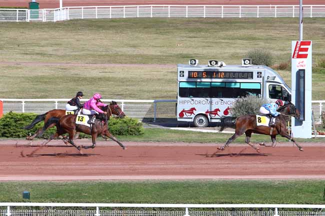 Photo d'arrivée de la course pmu PRIX DE LA PLACE BEAUVAU à ENGHIEN le Lundi 1 octobre 2018