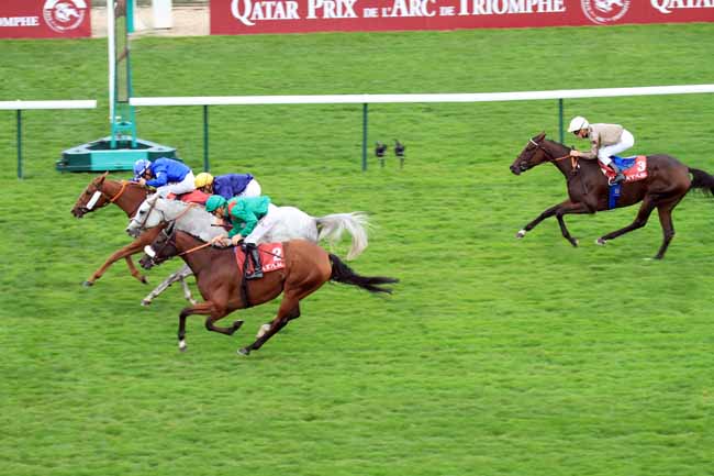 Photo d'arrivée de la course pmu QATAR PRIX DE ROYALLIEU à LONGCHAMP le Samedi 6 octobre 2018
